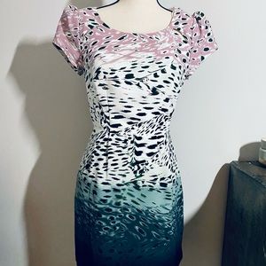 silence + noise mini dress, perfect condition!